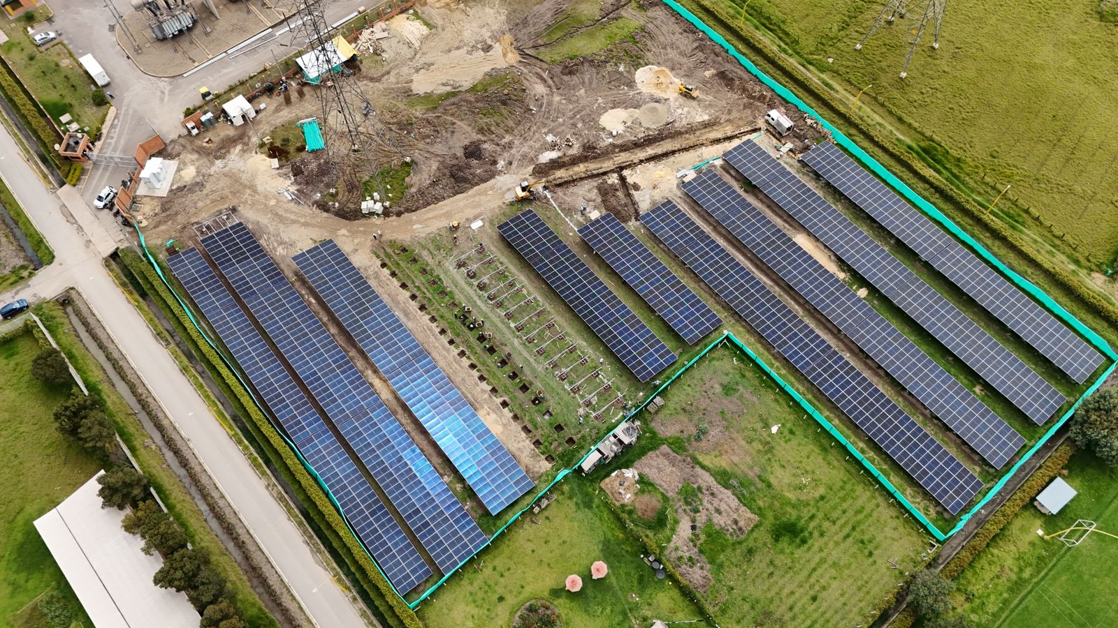 Construcción parque solar GD Suamox